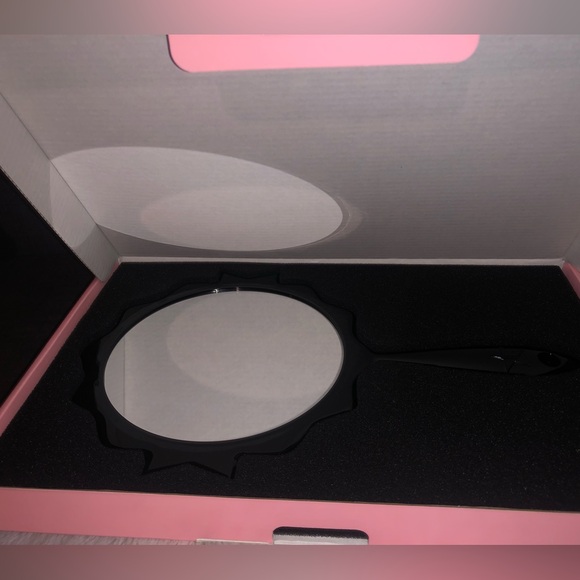 JEFFREE STAR APPROVED black and pink hand held mirror NEW IN BOX - Picture 8 of 12